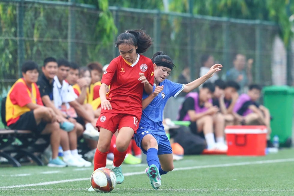 U.16 Hà Nội vẫn dẫn đầu giải U.16 nữ quốc gia, U.16 Sơn La hòa nghẹt thở- Ảnh 1.
