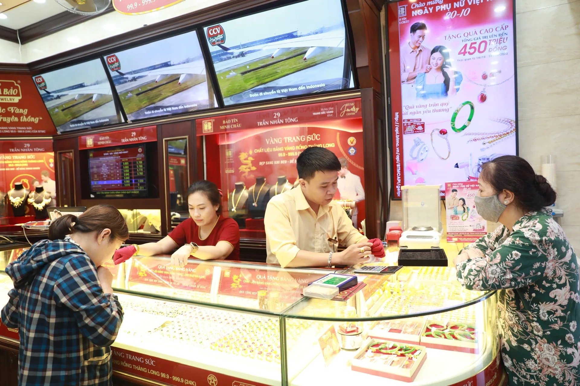 Giá vàng chiều nay 3/7/2025: Giá vàng tăng mạnh vượt 121 triệu đồng, dự báo giá vàng năm 2025 sẽ đạt mức trung bình cao nhất lịch sử
