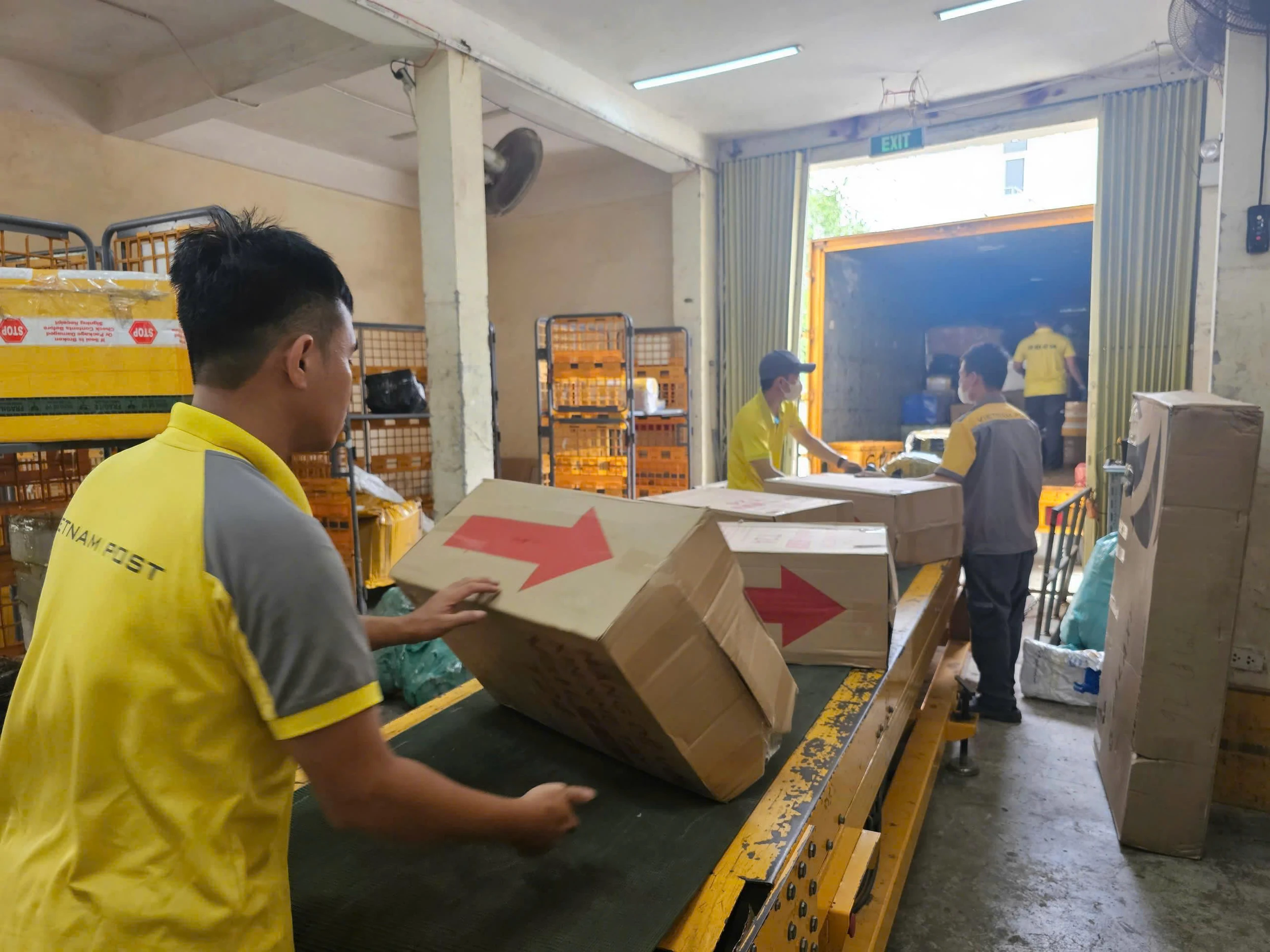 Bưu chính tỉnh Quảng Trị: Nỗ lực giữ nhịp kết nối sau sáp nhập