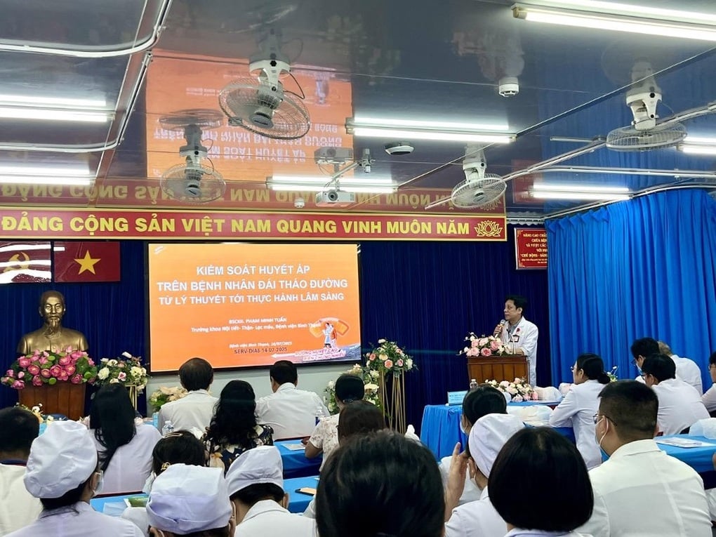 Bệnh viện Bình Thạnh hưởng ứng 7 năm chiến dịch kiểm soát đường huyết - 2