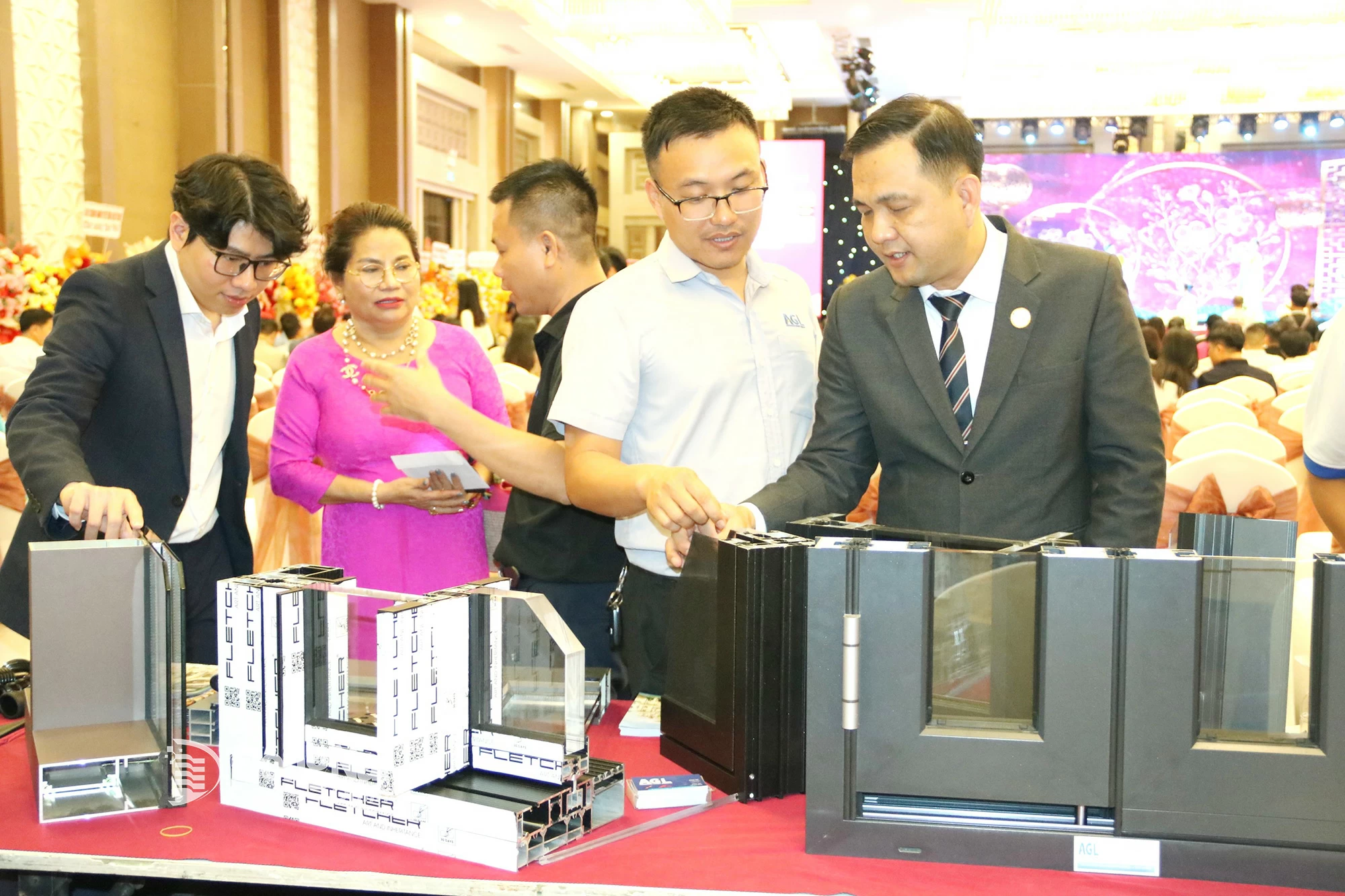 Hỗ trợ doanh nghiệp trong khai thác thị trường xúc tiến thương mại là nhiệm vụ quan trọng. Trong ảnh: Các doanh nghiệp tham gia một chương trình do Hội Doanh nhân trẻ Đồng Nai tổ chức năm 2025.