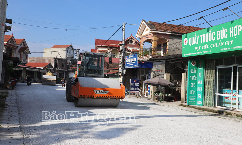 ឃុំ Duc Hop៖ កៀរគរថវិកាចំនួន ៦២៣,៧ពាន់លានដុង ដើម្បីអនុវត្តគម្រោង និងការងារ