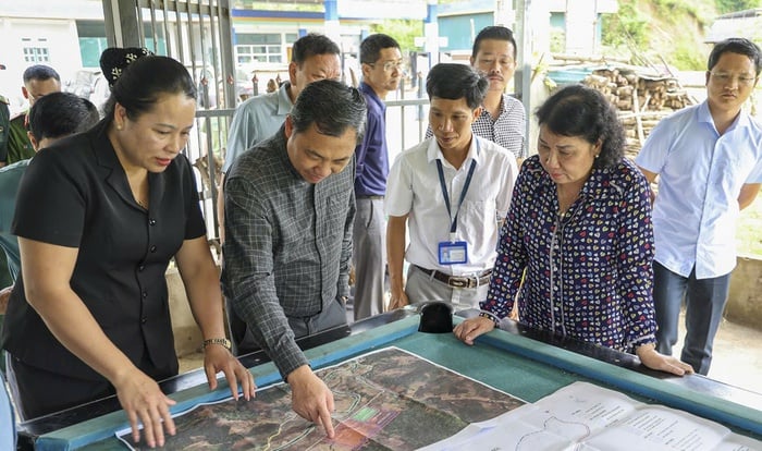 Sơn La: Khảo sát địa điểm xây dựng trường nội trú liên cấp tại các xã biên giới- Ảnh 1.