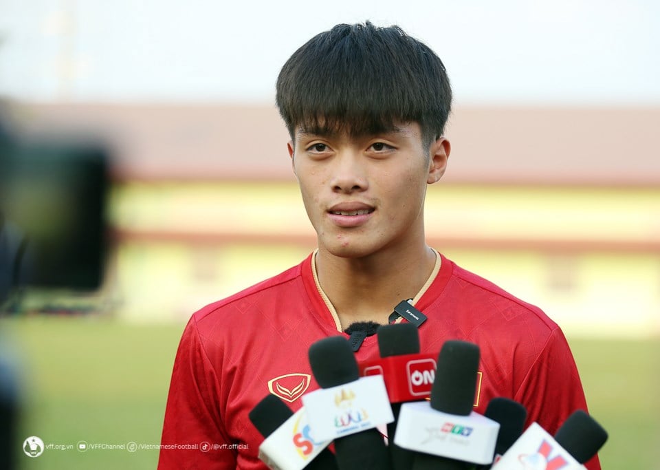 U23 វៀតណាម​បង្កើត​កំណត់ត្រា​ជា​បន្តបន្ទាប់​ក្រោយ​ឈ្នះ​ជើងឯក​អាស៊ី​អាគ្នេយ៍​ឆ្នាំ​២០២៥ - រូបថត ២