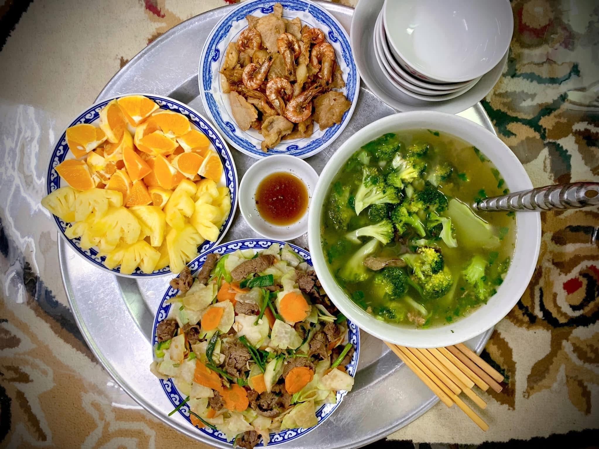 Không phải cứ ra ăn hàng là xịn, mâm cơm nhà thời 4.0 mới là lựa chọn được săn đón nhất hè này- Ảnh 14.
