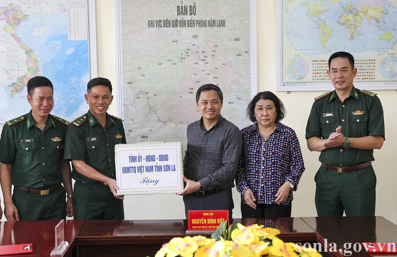 anh tin bai