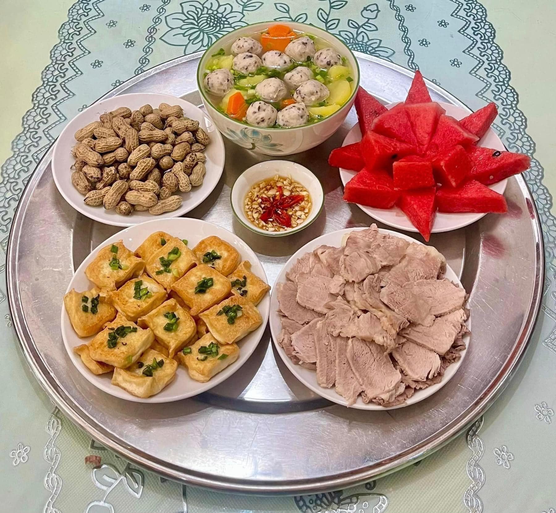 Không phải cứ ra ăn hàng là xịn, mâm cơm nhà thời 4.0 mới là lựa chọn được săn đón nhất hè này- Ảnh 28.