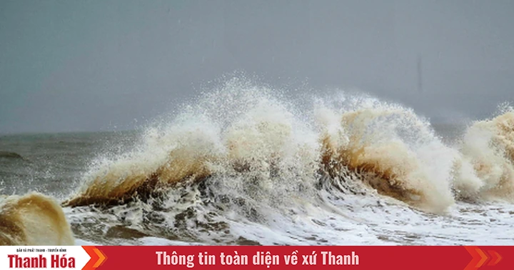 Chủ động ứng phó với gió mạnh, sóng lớn và mưa dông trên biển