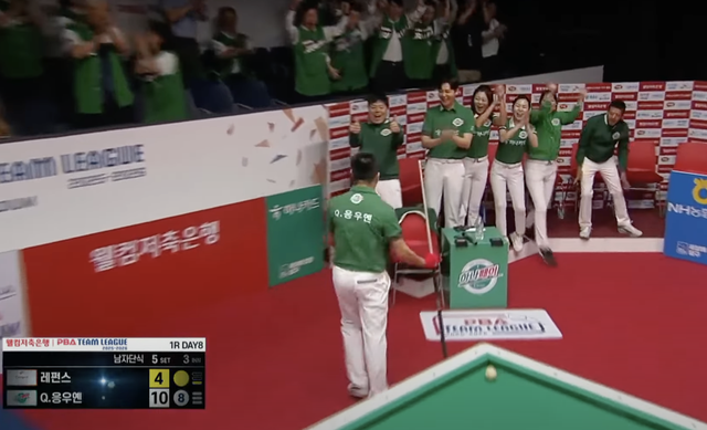 Billiards: Nguyễn Quốc Nguyện a-băng 'bách phát bách trúng', chiếm ngôi đầu bảng xếp hạng- Ảnh 2.