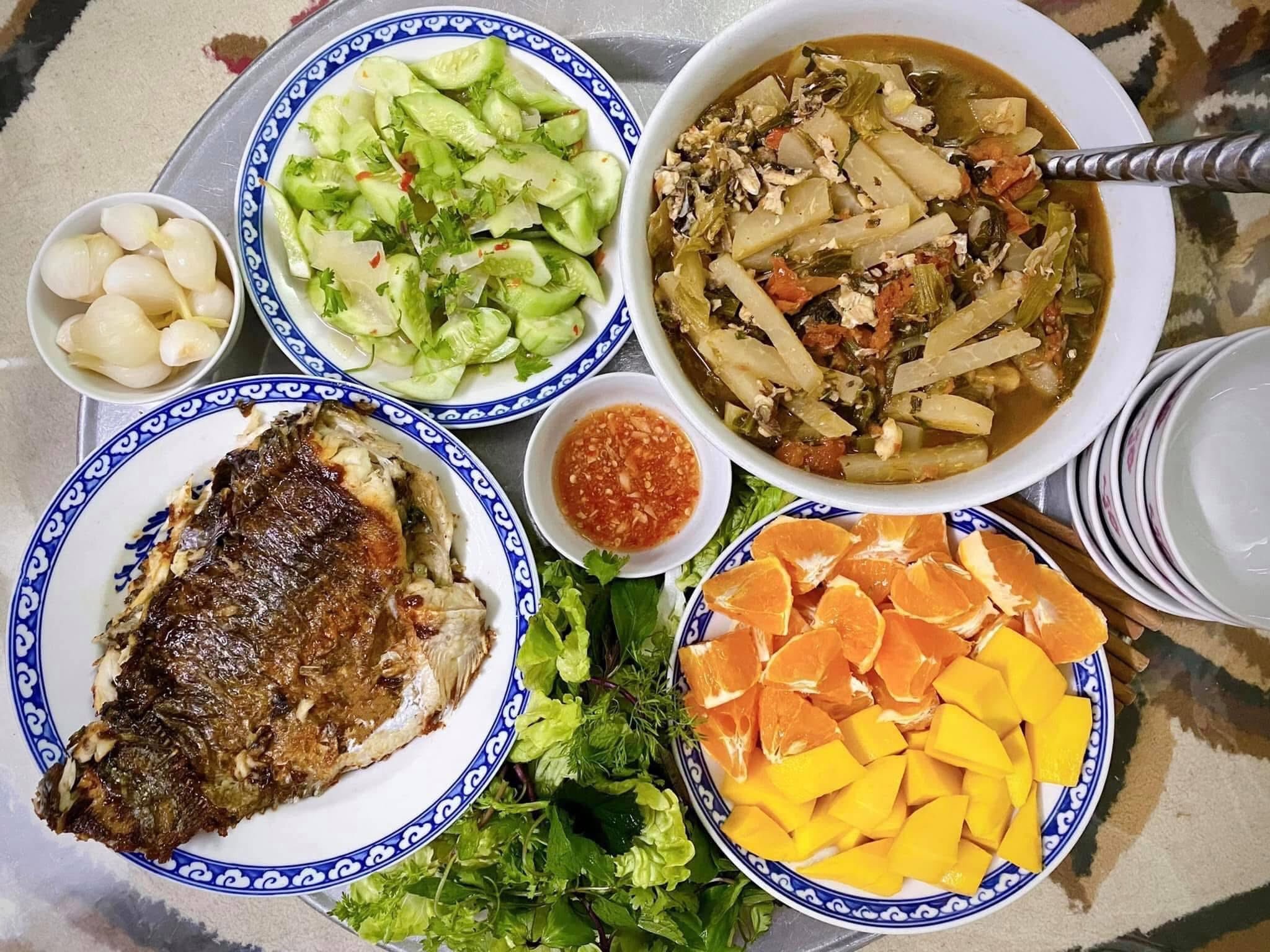 Không phải cứ ra ăn hàng là xịn, mâm cơm nhà thời 4.0 mới là lựa chọn được săn đón nhất hè này- Ảnh 22.