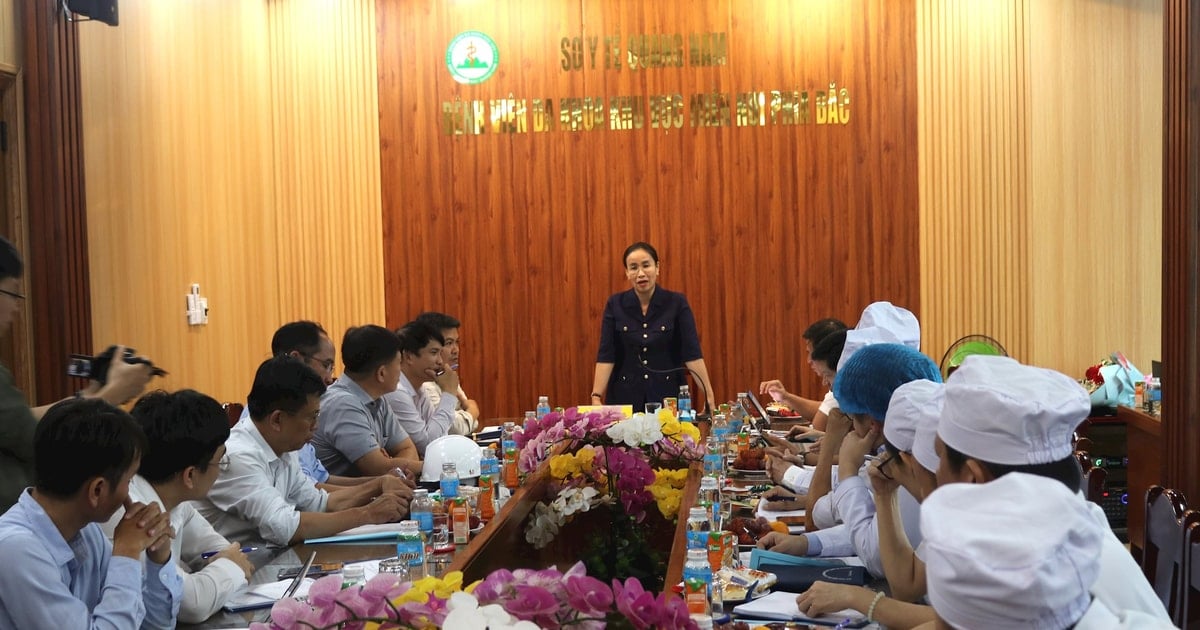 Lãnh đạo thành phố làm việc với Bệnh viện đa khoa Khu vực miền núi phía Bắc Quảng Nam