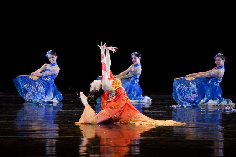  Thưởng lãm “Sắc màu Trung Hoa” - nhịp cầu văn hóa giữa Việt Nam và Trung Quốc -1