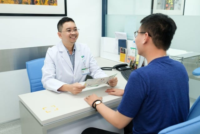 Hôi miệng dai dẳng: dấu hiệu cảnh báo nhiều bệnh lý tiềm ẩn- Ảnh 2.