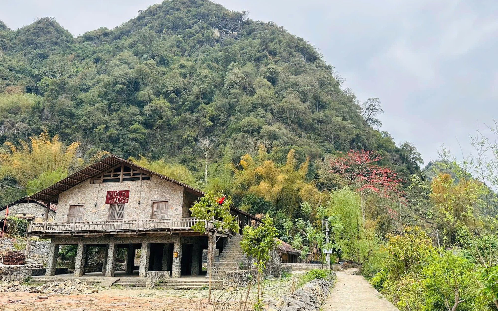 Tourism development – An effective direction contributing to sustainable poverty reduction in Cao Bang province