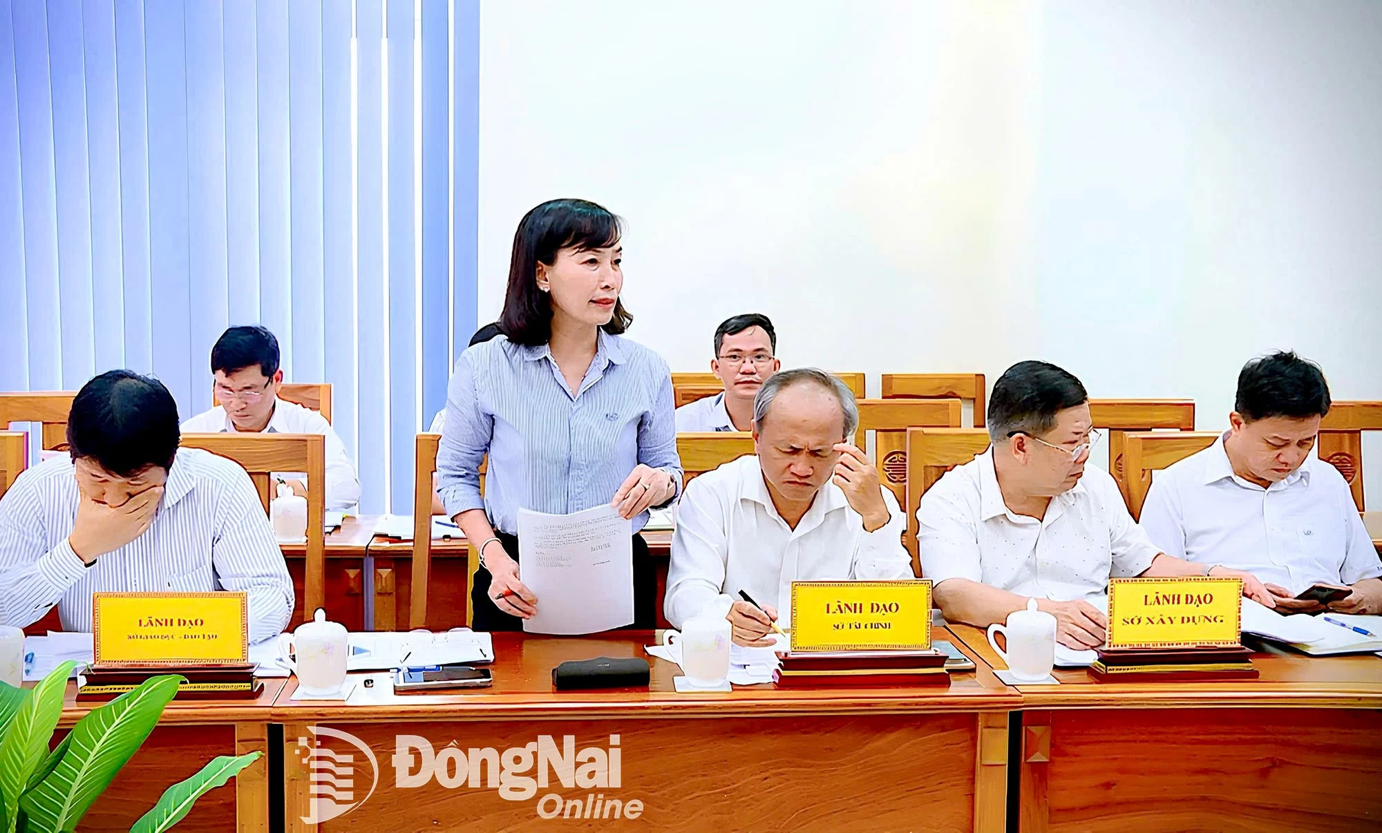 Tỉnh ủy viên, Giám đốc Sở Giáo dục và Đào tạo tỉnh Đồng Nai Trương Thị Kim Huệ phát biểu tại buổi làm việc. Ảnh: Nhất Phương