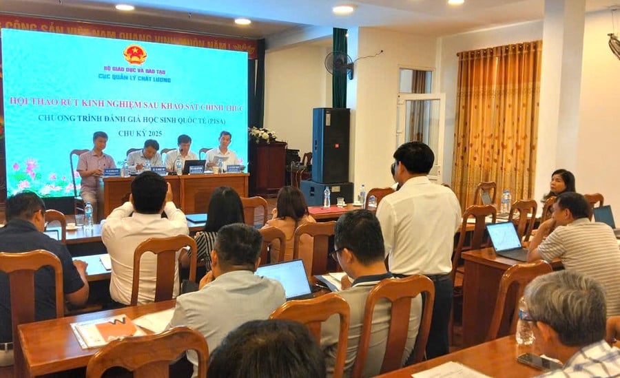 hoi-thao.jpg