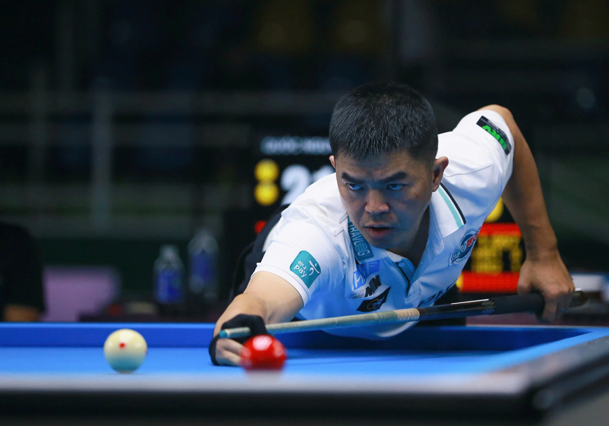 Billiards: Vietnamese player and teammates sprint at lightning speed, come from behind to win PBA championship