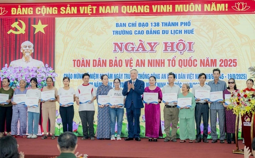 Xây dựng thế trận an ninh nhân dân, thế trận lòng dân vững chắc