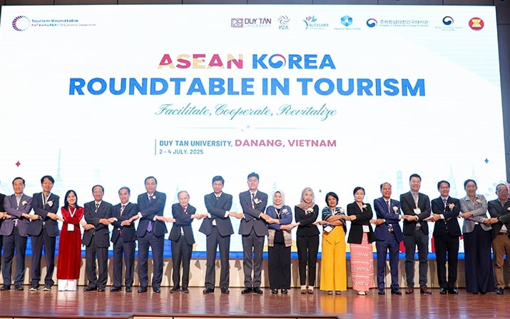 Strengthening ASEAN-Korea tourism cooperation towards creative and sustainable development