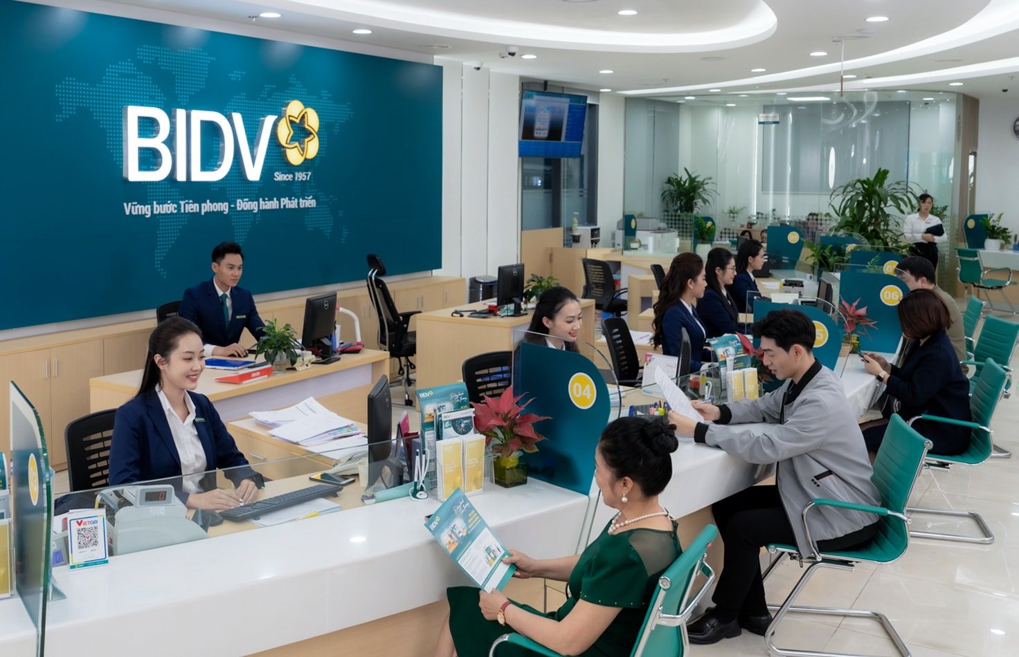 BIDV maintains stable and safe operations, accelerates digital transformation and operating model