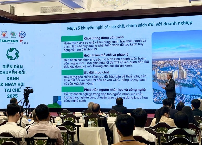 Xây dựng TPHCM là một biểu tượng về sự phát triển xanh, bền vững- Ảnh 3.