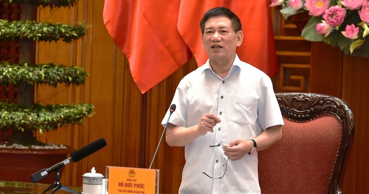 Phó Thủ tướng họp với doanh nghiệp về tính thuế chuyển nhượng BĐS, cổ phiếu