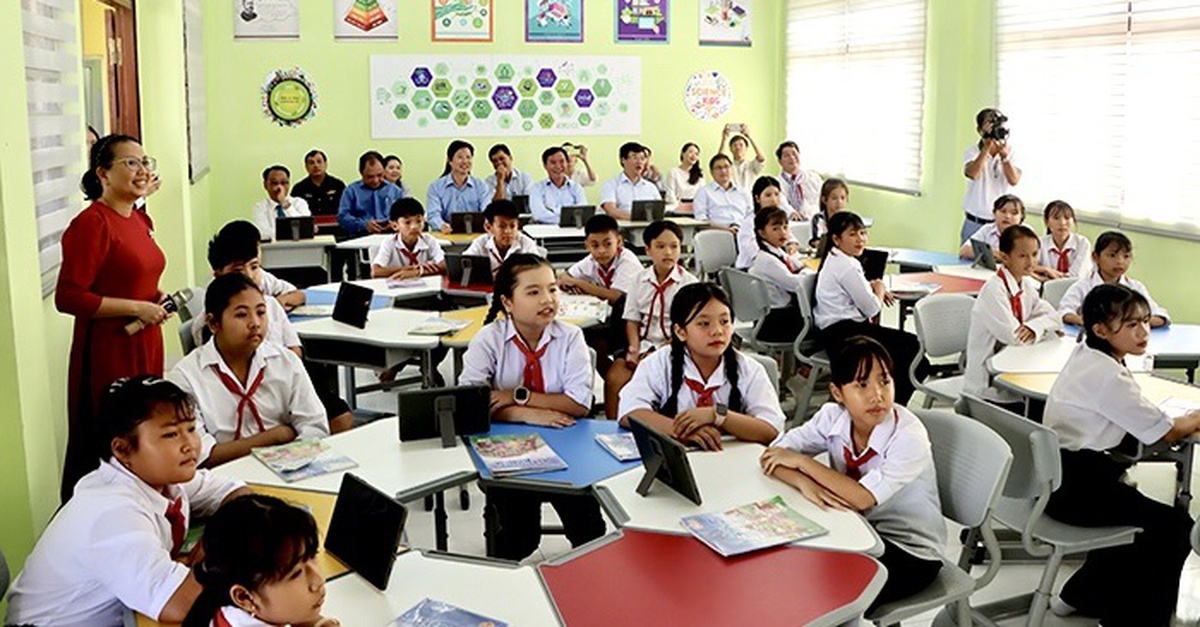 Dong Thap proposes to invest in more than 230 classrooms for 14 schools in border areas