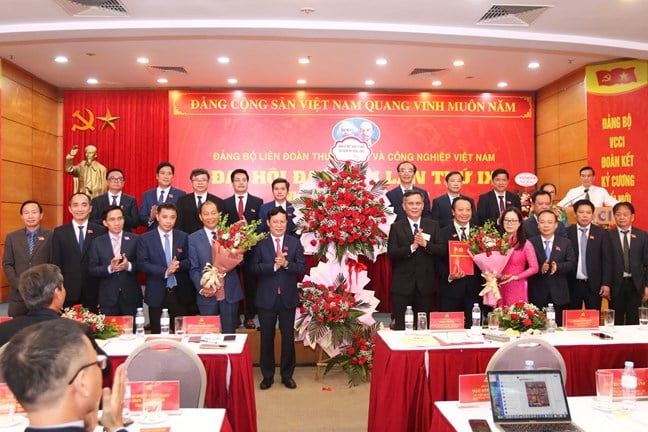 Đại hội Đảng bộ Liên đoàn Thương mại và Công nghiệp Việt Nam lần thứ IX, nhiệm kỳ 2025-2030- Ảnh 5.