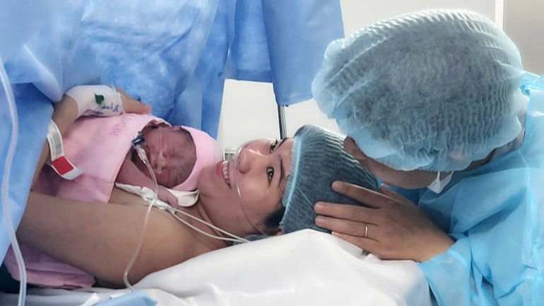 Bệnh viện Từ Dũ và Bệnh viện Nhi Đồng 1 phối hợp can thiệp tắc mạch bướu máu bánh nhau thành công. Đây là ca đầu tiên can thiệp tắc mạch bướu máu bánh nhau thành công tại Việt Nam.