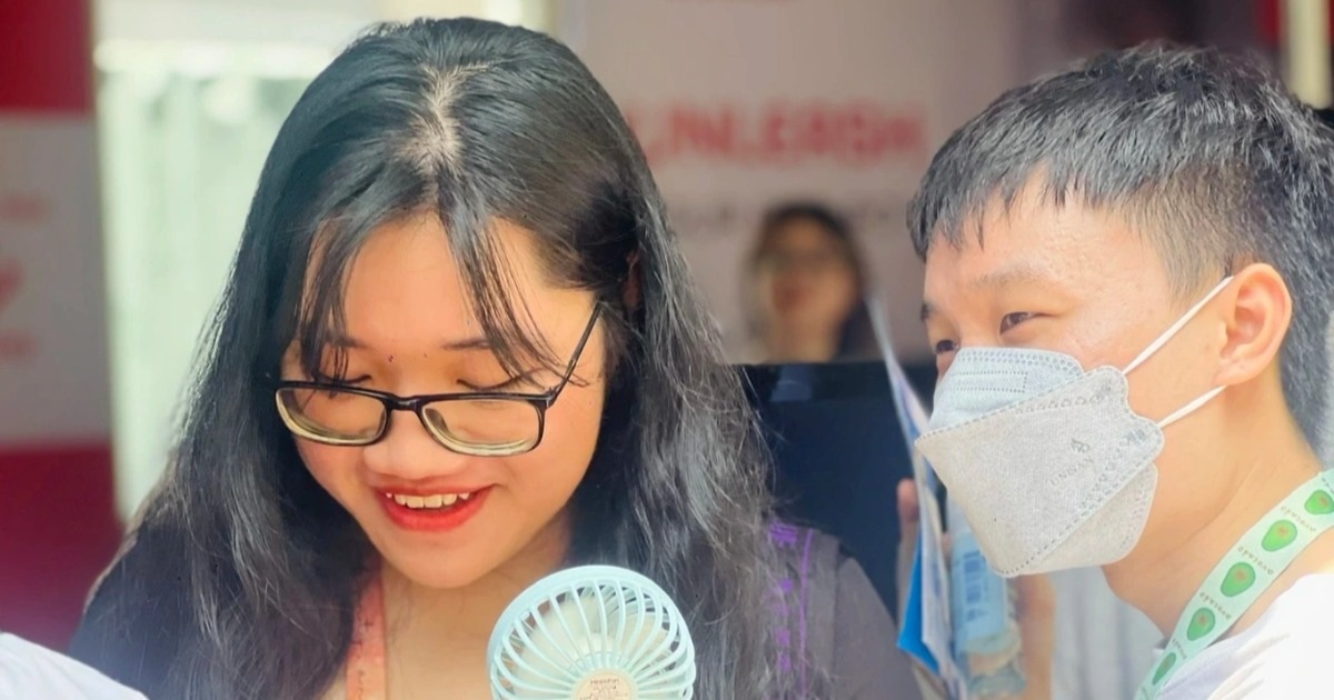 Hơn 310.000 học sinh từ chối xét tuyển đại học: Có bất thường?