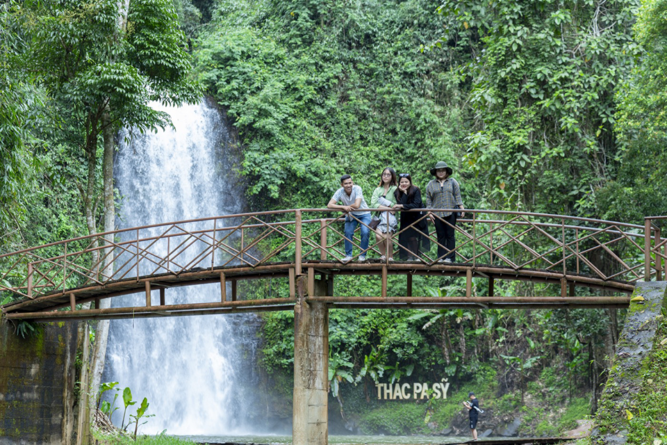 ការធ្វើដំណើរទៅកាន់តំបន់ខ្ពង់រាបកណ្តាលថ្ងៃទី 2 ខែកញ្ញា: ដំណើរស្វែងរកជ្រុងព្រៃនៃប្រទេសវៀតណាម