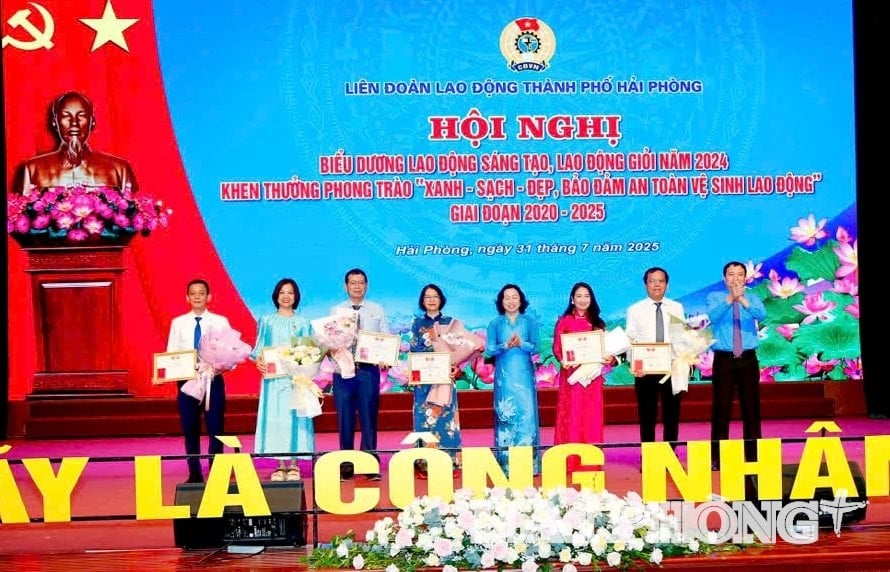 ky-niem-chuong.jpg