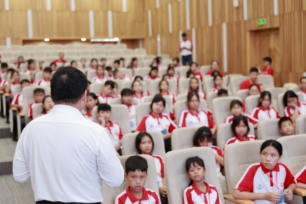 Ông Hoàng Nam Tiến và những chia sẻ gây chú ý về khởi nghiệp, kinh doanh - 1