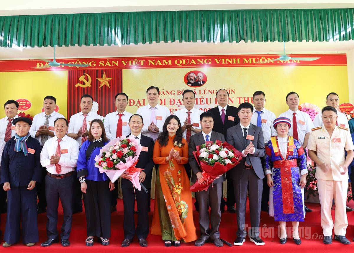Phó Chủ tịch UBND tỉnh Vương Ngọc Hà dự Đại hội đại biểu Đảng bộ xã Lũng Phìn lần thứ I, nhiệm kỳ 2025-2030