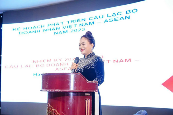 Doanh nhân Nguyễn Thị Ngân: Người kết nối cộng đồng doanh nghiệp đến tấm lòng từ thiện nơi đảo xa- Ảnh 1.