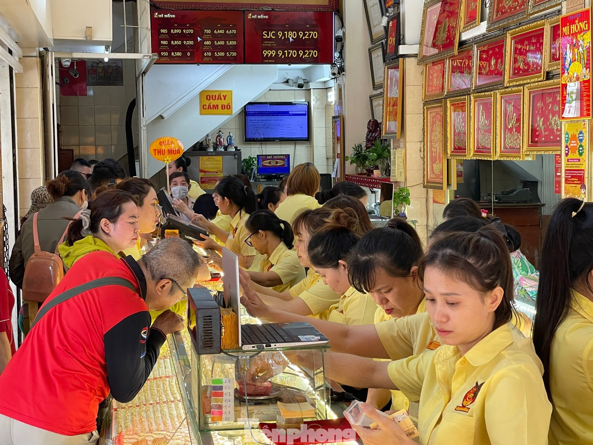 Giá vàng chốt ngày 31/7: Giá vàng giảm sau phát biểu cứng rắn