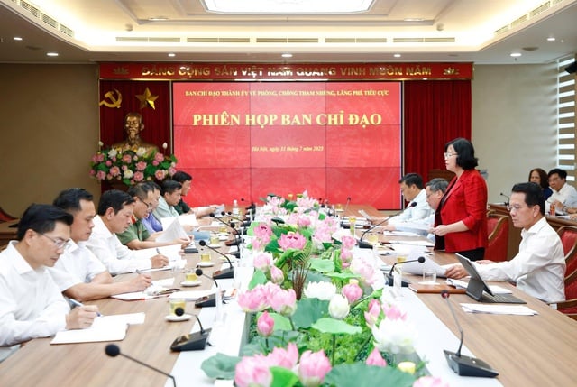 Không để xảy ra nhũng nhiễu, phiền hà, trì hoãn trong giải quyết công việc- Ảnh 2.