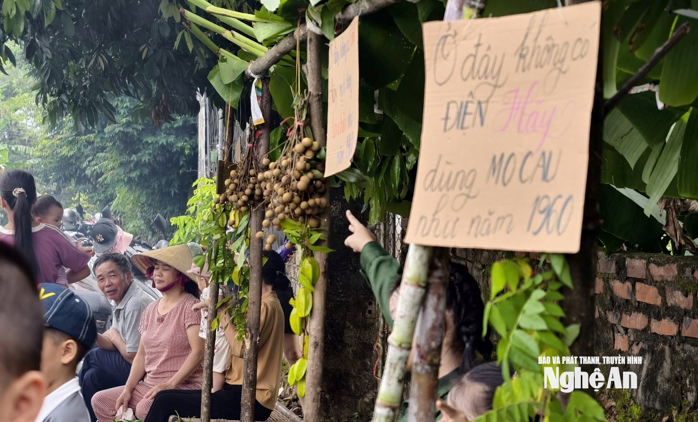 chợ phiên 1k cho trẻ em Xóm 3 Thần Lĩnh Ảnh Diệp Thanh00004
