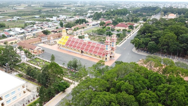 Những điểm du lịch gần núi Bà Đen không nên bỏ lỡ- Ảnh 4.