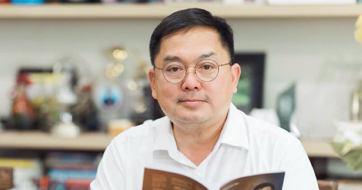 Chia tay Hoàng Nam Tiến, người đứng sau những cuốn sách lay động về tướng Hoàng Đan