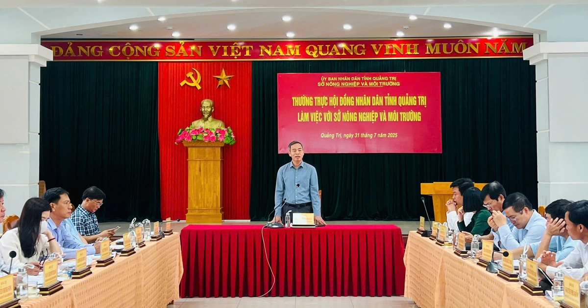 Thường trực Hội đồng nhân dân tỉnh làm việc với Sở Nông nghiệp và Môi trường