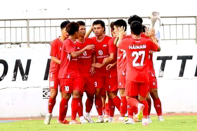 Sao U.23 Việt Nam giành 2 chức vô địch trong 2 ngày: Từ Indonesia đến TP.HCM - Ảnh 2.