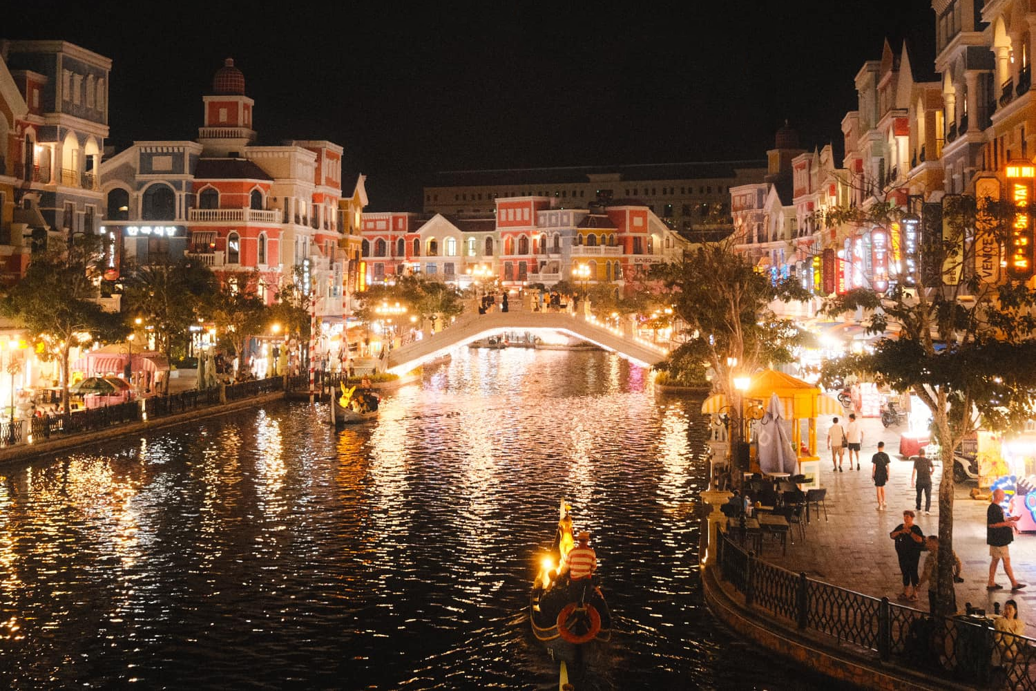 Phu Quoc-Nachttour: Alle Shows und Events im August-September 2025, die Sie nicht verpassen sollten