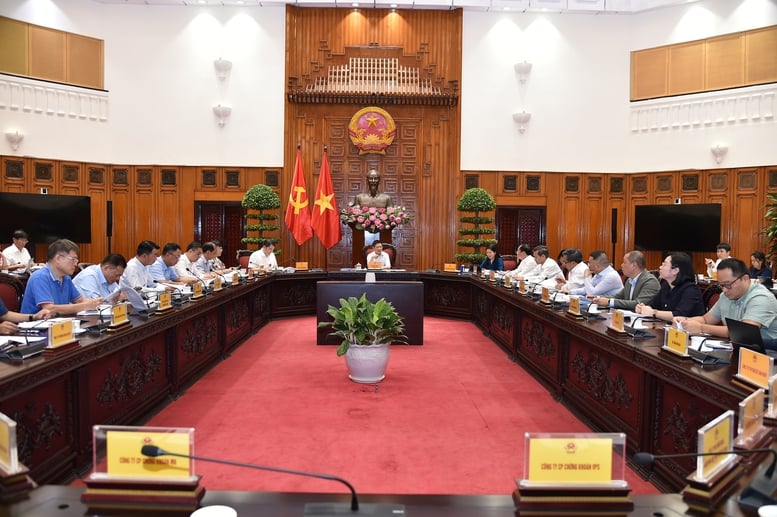 Phó Thủ tướng Hồ Đức Phớc họp với các doanh nghiệp, hiệp hội về dự án Luật Thuế thu nhập cá nhân (thay thế)- Ảnh 1.