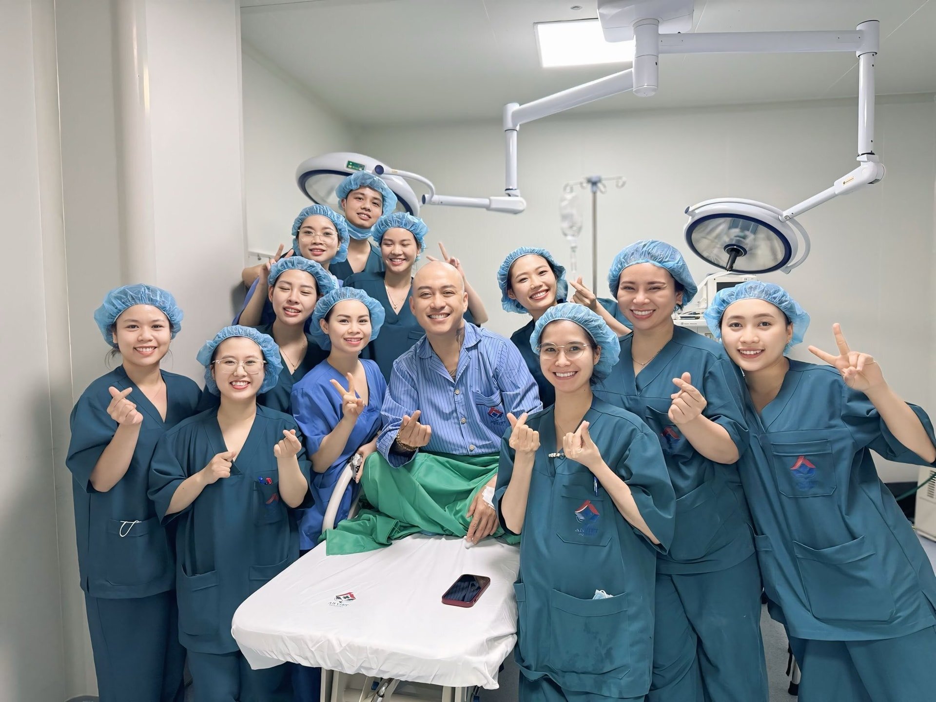 Tuan Hung was hospitalized for minor surgery.