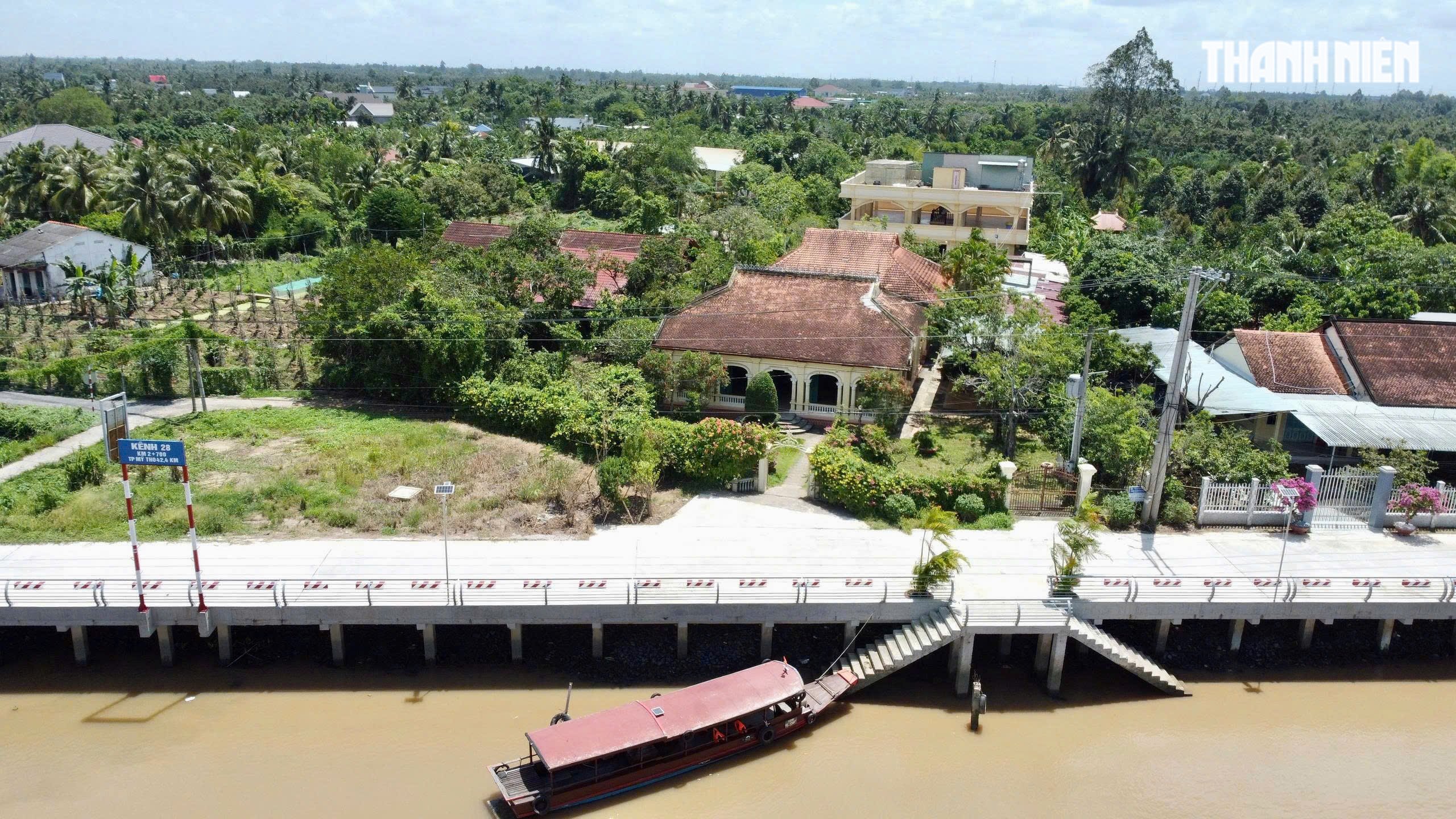 Bên trong nhà cổ gần 200 năm tuổi của 8 thế hệ ở Đồng Tháp- Ảnh 17.