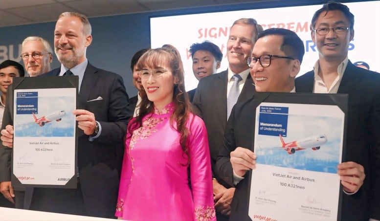 Vietjet: Doanh thu vượt kế hoạch, lợi nhuận tăng cao sau 6 tháng - Ảnh 3.