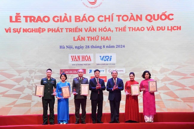 Đổi tên gọi Giải Báo chí toàn quốc &quot;Vì sự nghiệp phát triển Văn hoá, Thể thao và Du lịch&quot; - Ảnh 1.