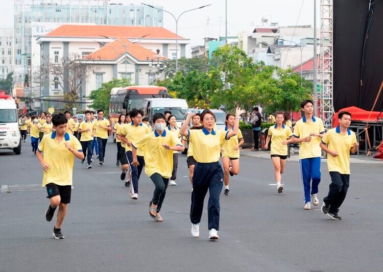 การพัฒนาการเคลื่อนไหวกีฬามวลชน