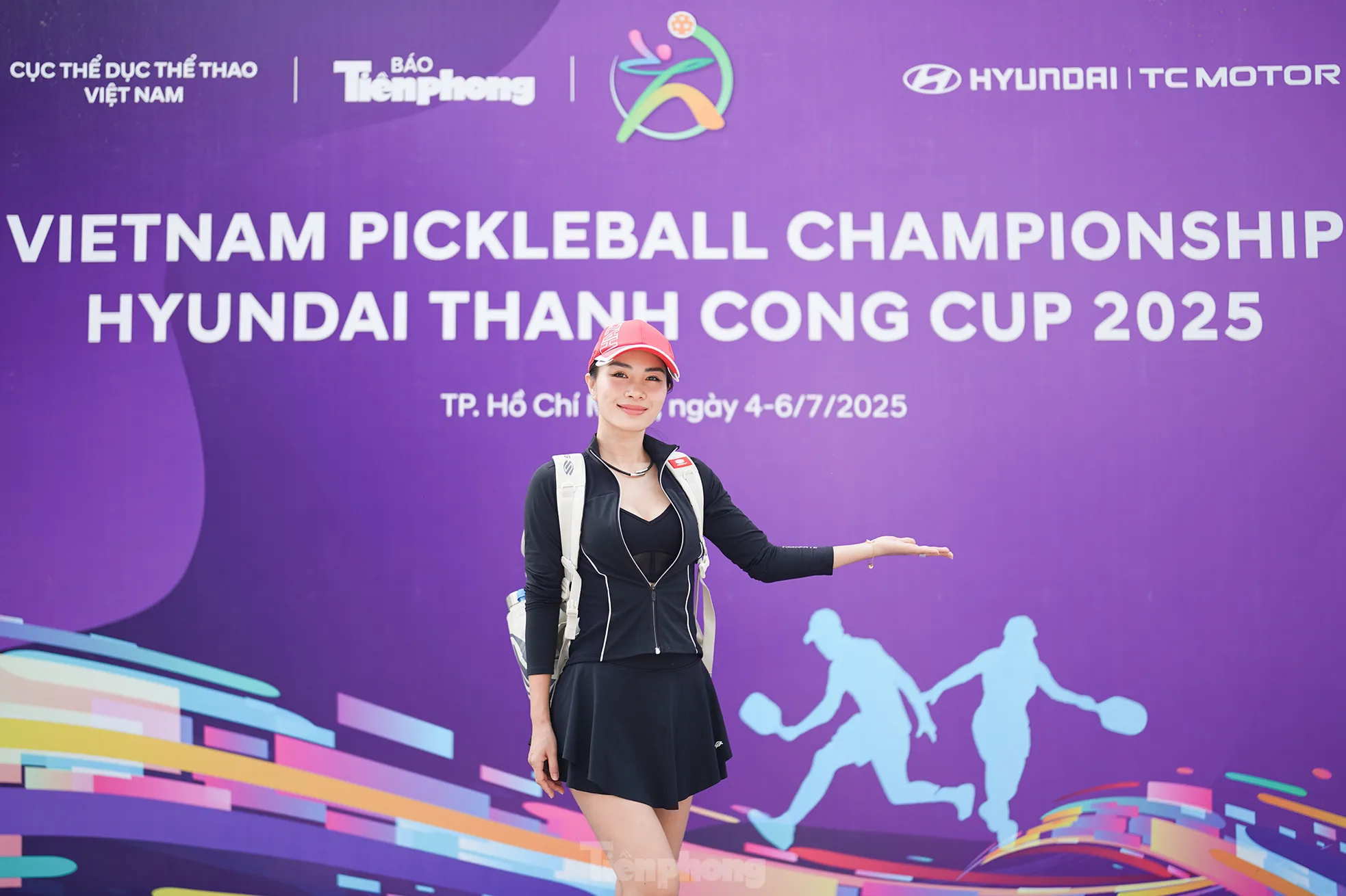 Nữ hoàng tốc độ Lê Nhàn khoe dáng tại giải Việt Nam Pickleball - Cúp Hyundai Thành Công 2025 ảnh 1